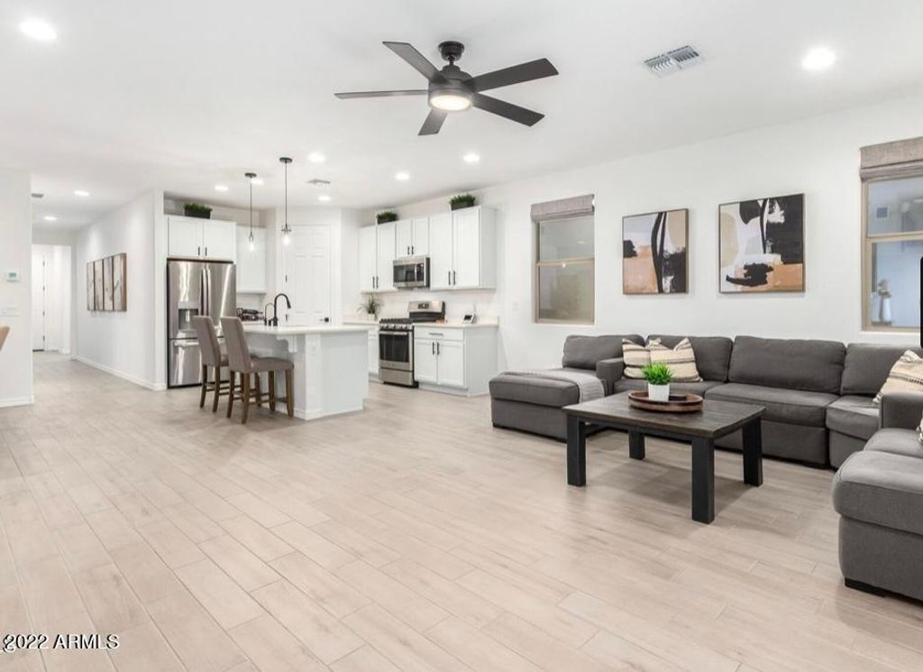 8229 E JAN Avenue, Mesa, AZ 85209