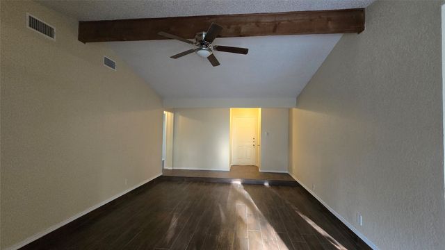 1117 Blue Carriage Lane N, Fort Worth, TX 76120