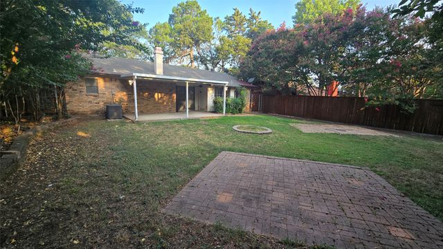 1117 Blue Carriage Lane N, Fort Worth, TX 76120