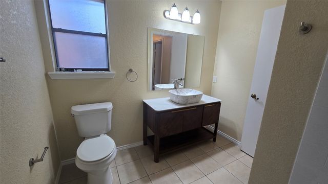 1117 Blue Carriage Lane N, Fort Worth, TX 76120