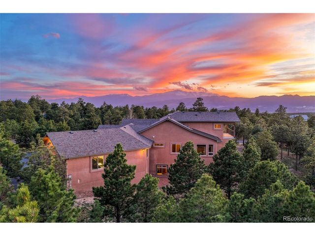 4740 Foxchase Way, Colorado Springs, CO 80908