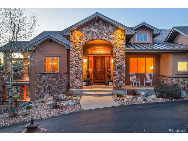 4740 Foxchase Way, Colorado Springs, CO 80908