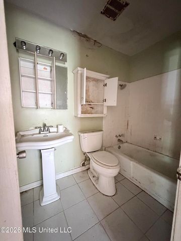 11065 E Dogwood Drive, Gulfport, MS 39503