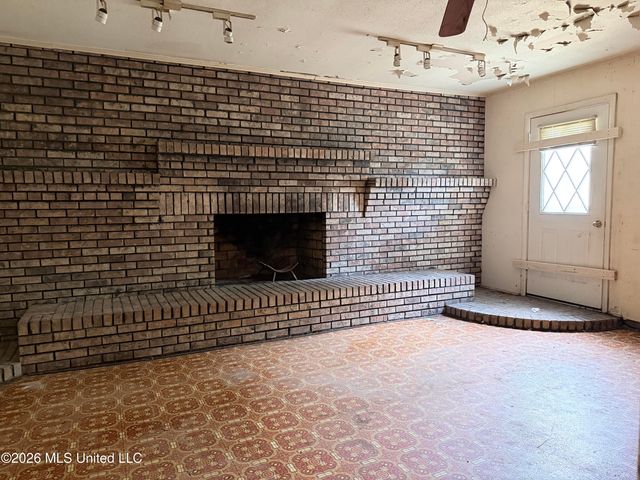 11065 E Dogwood Drive, Gulfport, MS 39503
