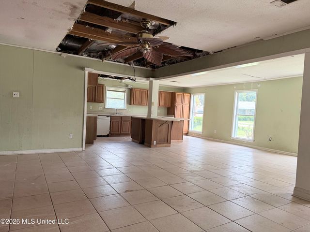 11065 E Dogwood Drive, Gulfport, MS 39503
