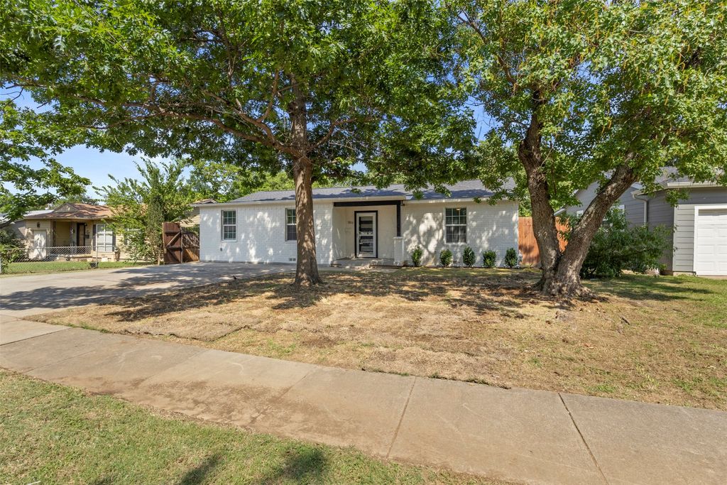 2810 Altman Drive, Irving, TX 75062
