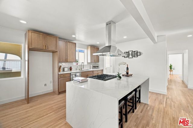 1418 W 93rd Street, Los Angeles, CA 90047