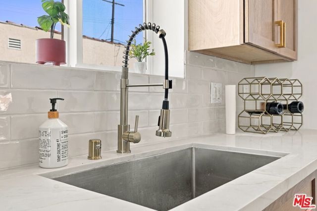 1418 W 93rd Street, Los Angeles, CA 90047
