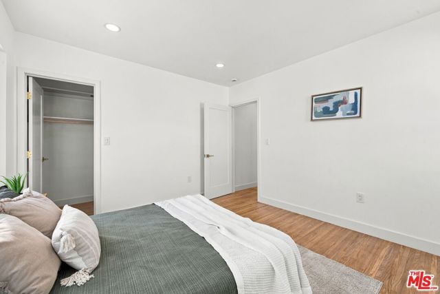 1418 W 93rd Street, Los Angeles, CA 90047