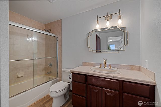 2003 SW 304th Street, Federal Way, WA 98023