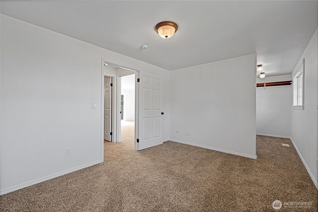 2003 SW 304th Street, Federal Way, WA 98023