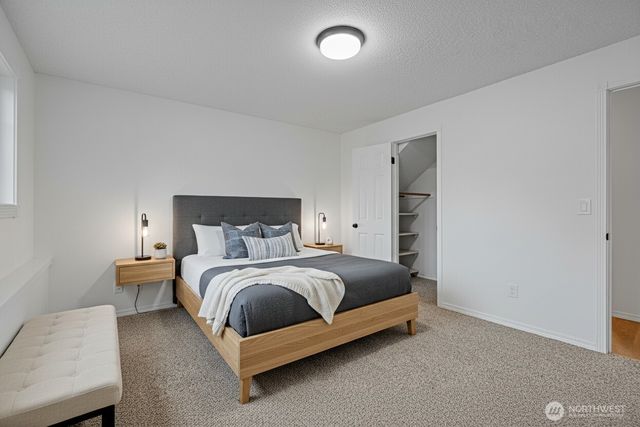 2003 SW 304th Street, Federal Way, WA 98023