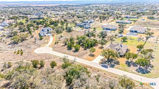 105 Rocky Summit Court, Spicewood, TX 78669