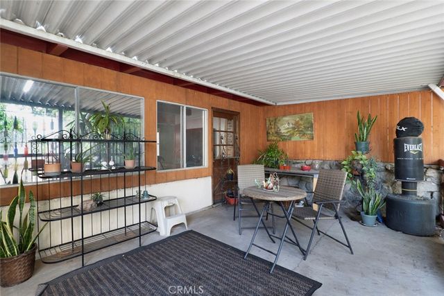 10756 Redmont Avenue, Tujunga, CA 91042