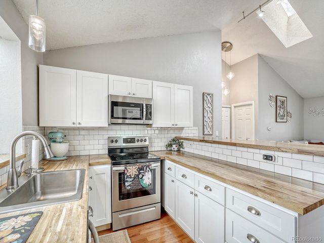 3082 W 107th Place A, Westminster, CO 80031