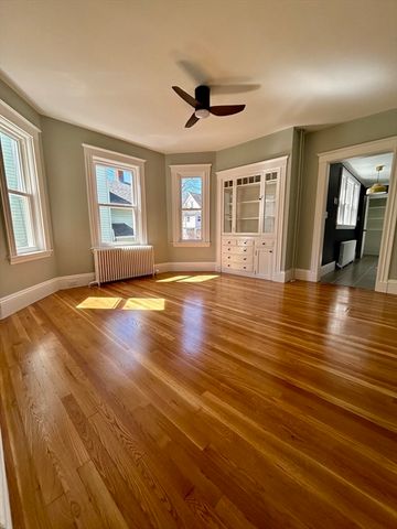 35 Amherst St 2, Boston, MA 02131