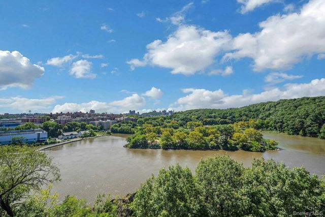2400 Johnson Avenue 4G, Bronx, NY 10463
