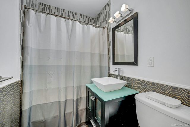 2400 Johnson Avenue 4G, Bronx, NY 10463