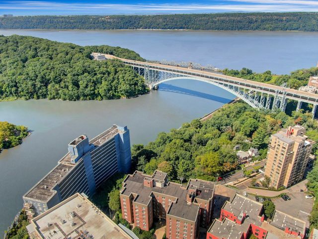 2400 Johnson Avenue 4G, Bronx, NY 10463