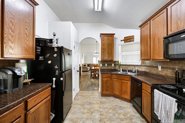 3411 Krie Highlands, San Antonio, TX 78245