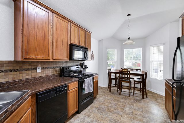 3411 Krie Highlands, San Antonio, TX 78245