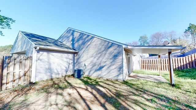 104 Queens Court, Aiken, SC 29803