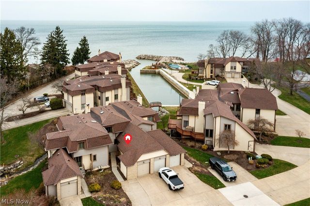 4613 Compass Rose 10, Vermilion, OH 44089