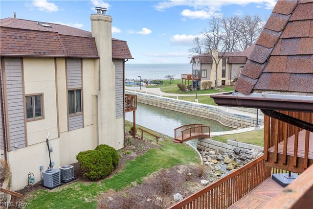 4613 Compass Rose 10, Vermilion, OH 44089