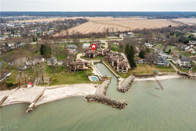 4613 Compass Rose 10, Vermilion, OH 44089