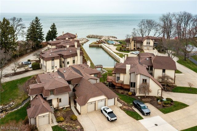 4613 Compass Rose 10, Vermilion, OH 44089