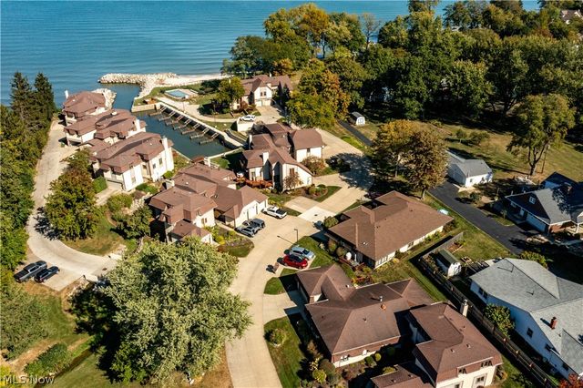 4613 Compass Rose 10, Vermilion, OH 44089