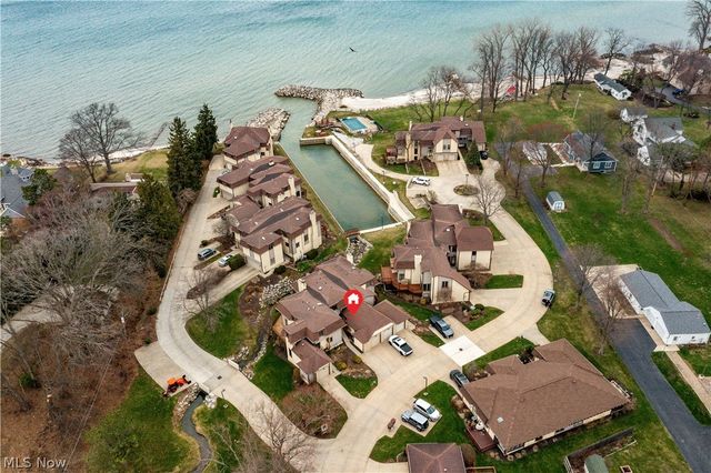 4613 Compass Rose 10, Vermilion, OH 44089