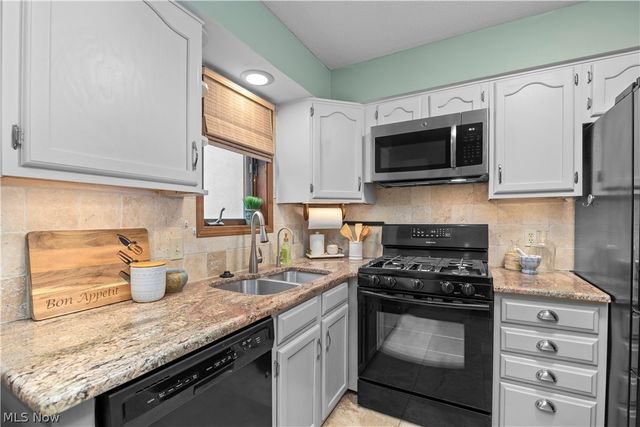 4613 Compass Rose 10, Vermilion, OH 44089