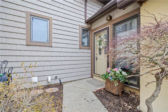 4613 Compass Rose 10, Vermilion, OH 44089