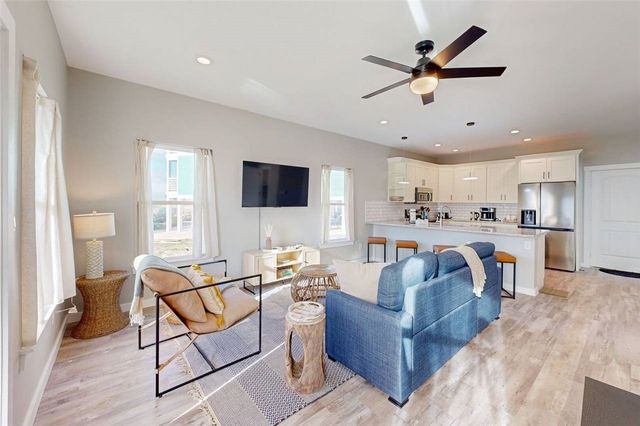 162 La Concha Blvd 35, Port Aransas, TX 78373