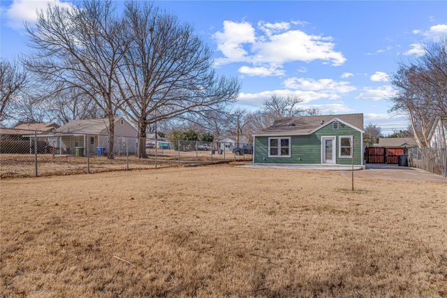 2724 Gurley Avenue, Waco, TX 76711