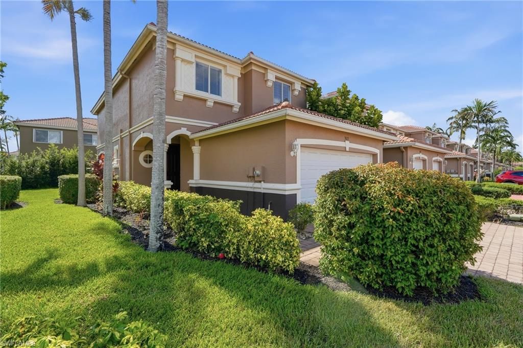 9829 Roundstone CIR, FORT MYERS, FL 33967 — photo 3