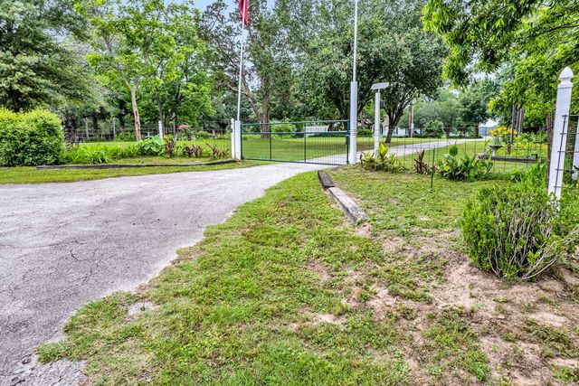 15000 C R 472, Tyler, TX 75706