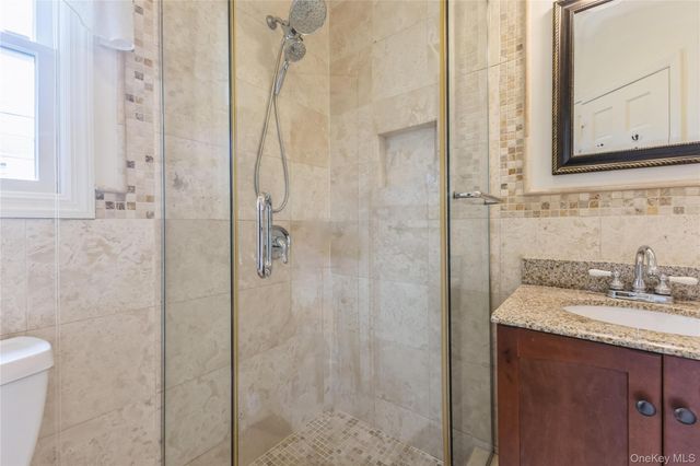 7548 183rd Street, Fresh Meadows, NY 11366