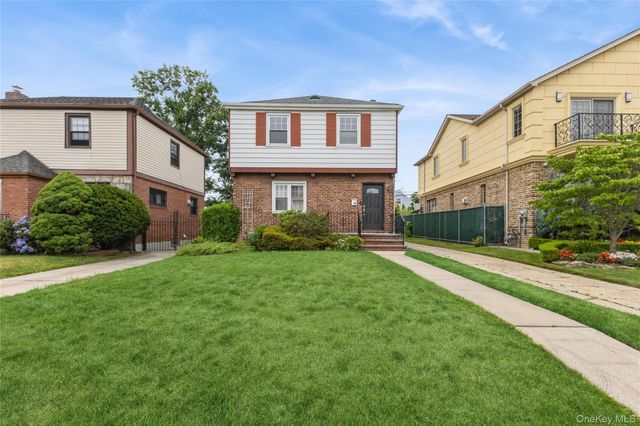 7548 183rd Street, Fresh Meadows, NY 11366