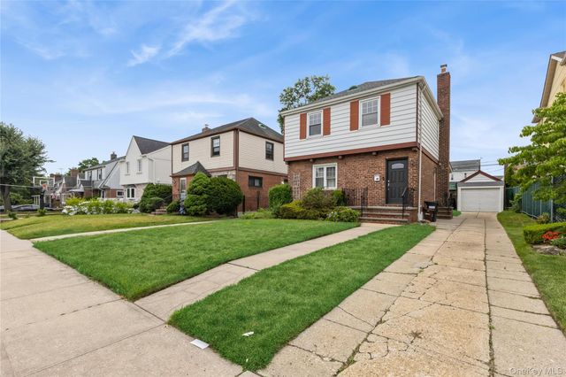 7548 183rd Street, Fresh Meadows, NY 11366