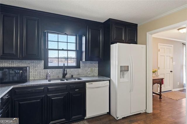 121 Little Riverview Road, Eatonton, GA 31024