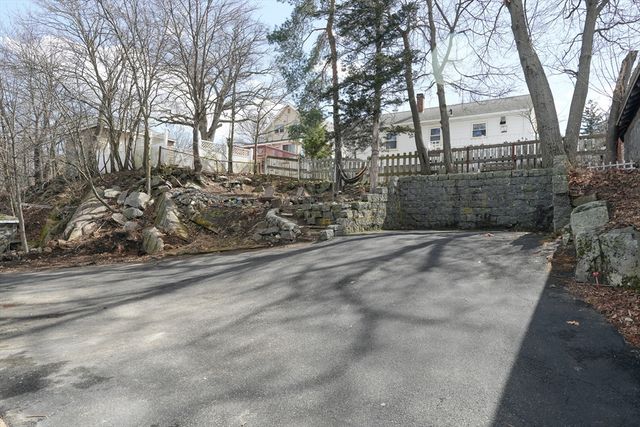 14 West St 2, Quincy, MA 02169