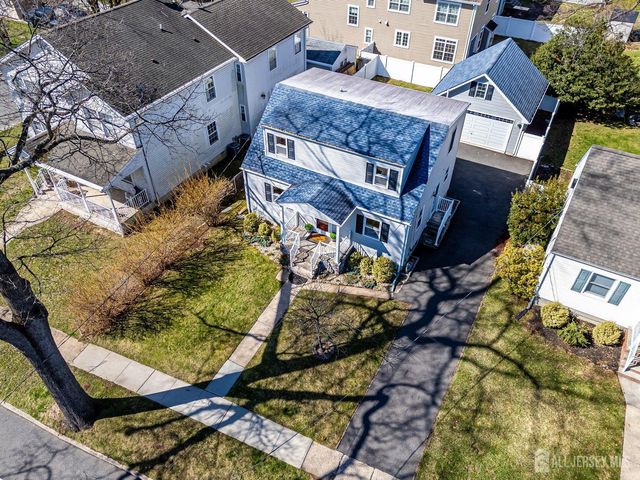 41 Lake Avenue, Metuchen, NJ 08840