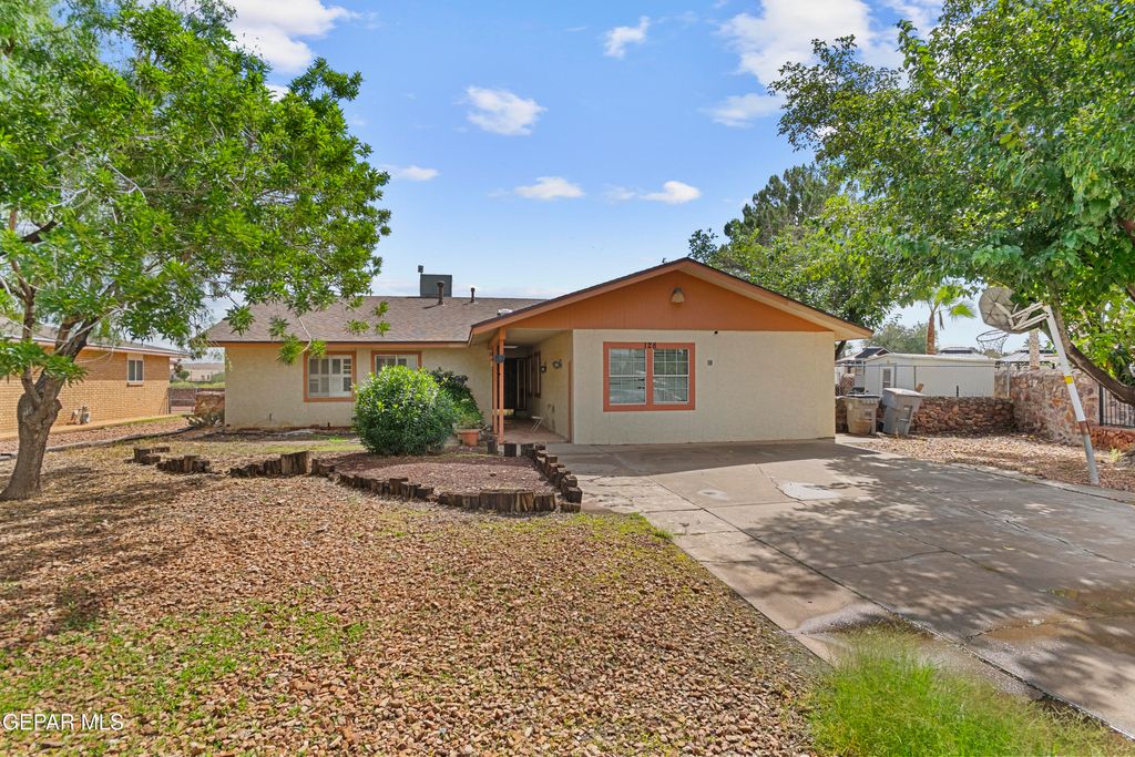 128 Serrania Drive, El Paso, TX 79932