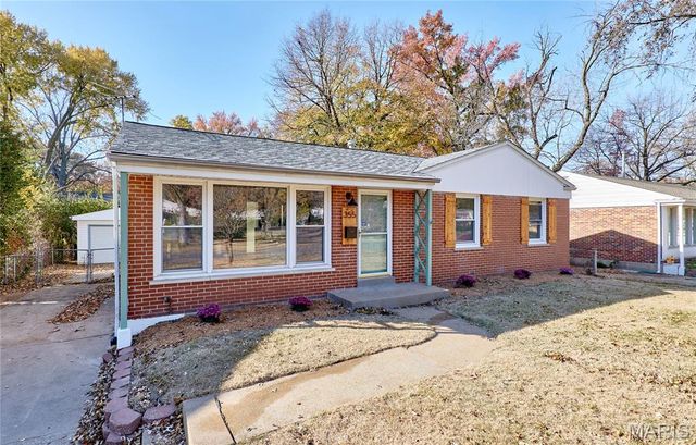 355 Saint Eugene Lane, Florissant, MO 63033