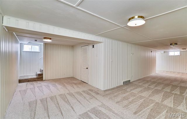 355 Saint Eugene Lane, Florissant, MO 63033