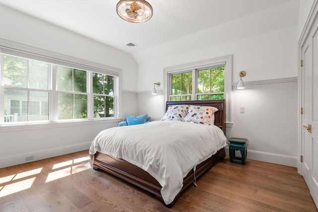 1119 Walnut St, Newton, MA 02461