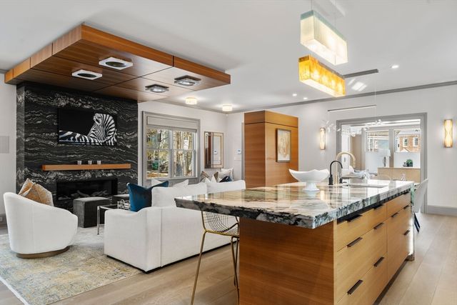 1119 Walnut St, Newton, MA 02461