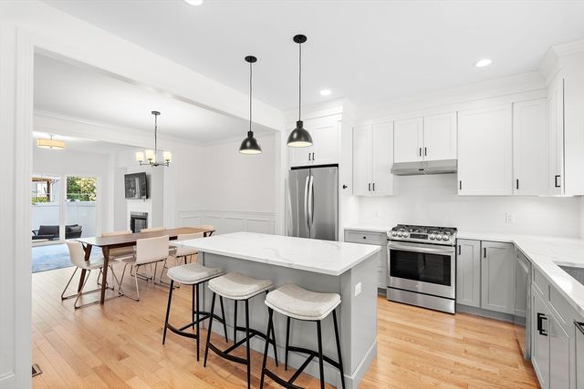 328 Village St 328, Medway, MA 02053